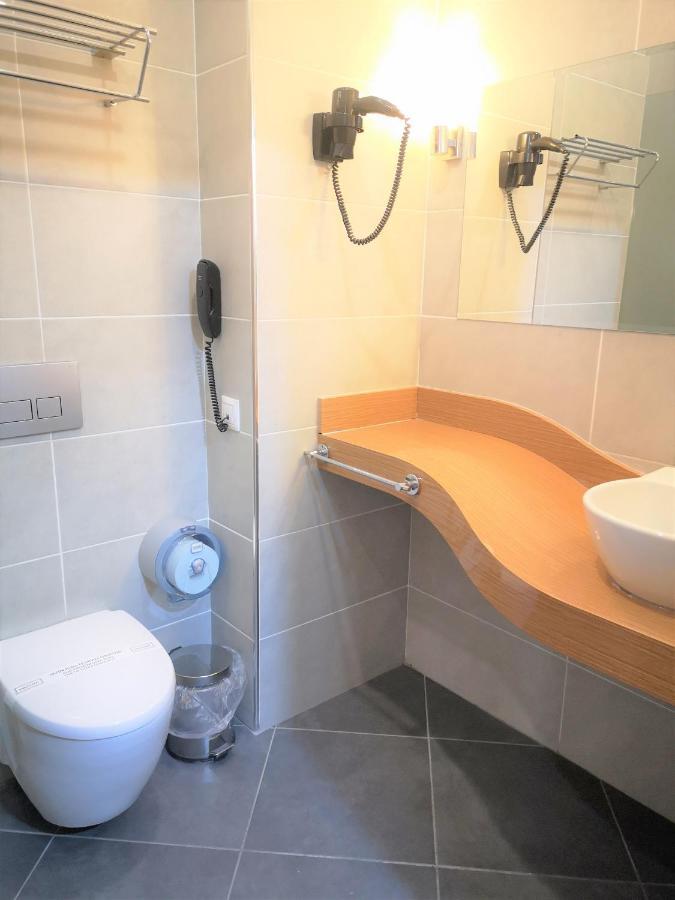 Grand Park Hotel Istanbul City Center Bed And Breakfast Екстериор снимка