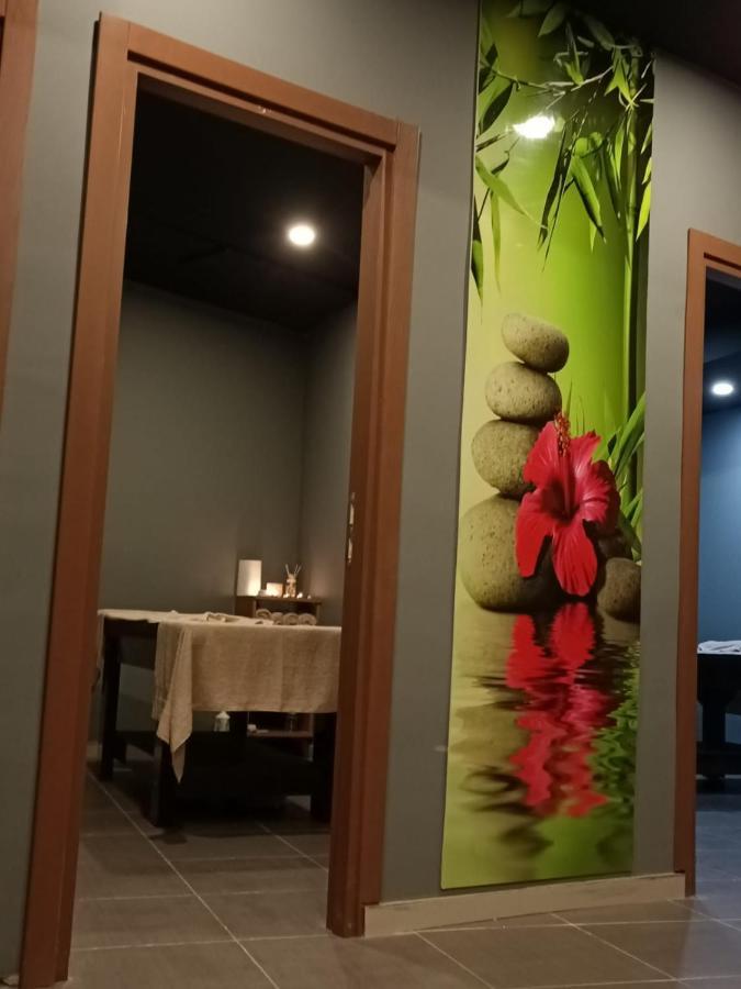 Grand Park Hotel Istanbul City Center Bed And Breakfast Екстериор снимка